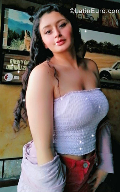 Date this hot Peru girl Kathia from Lima PE1939