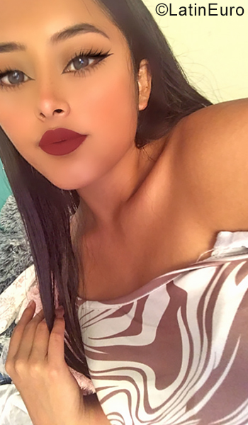 Date this nice looking Mexico girl Cynthia from Mexico City MX2517
