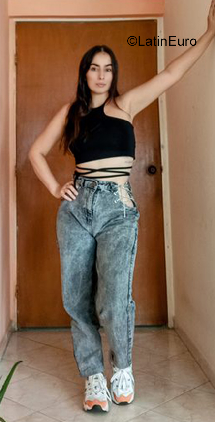 Date this young Colombia girl Lizeth from Barranquilla CO31669