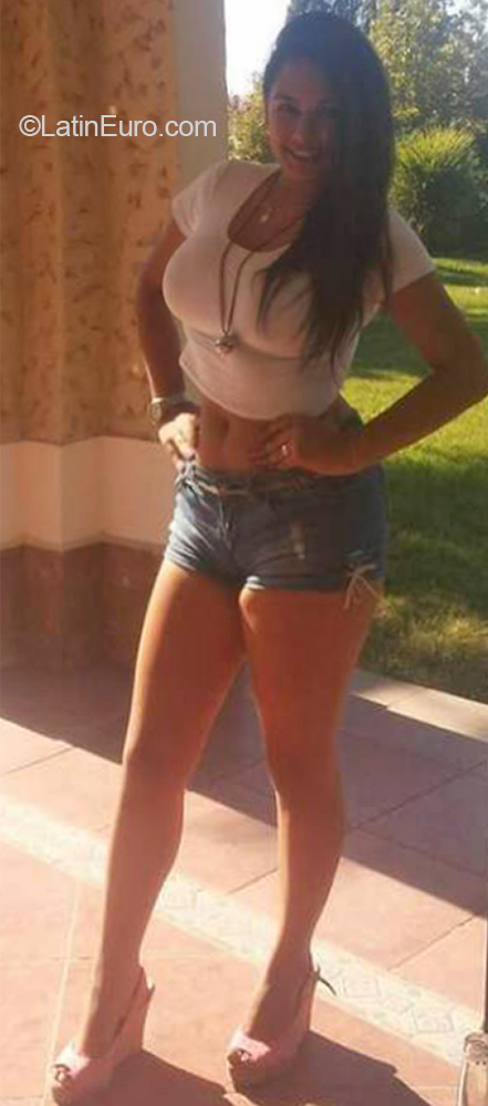 Date this gorgeous Chile girl Angeli from  CL347