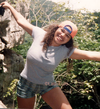 Date this sultry Brazil girl Joelma from FORTALEZA B9286