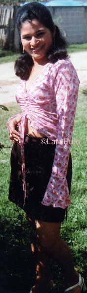Date this sultry Honduras girl Daisy from Comayagua N3687