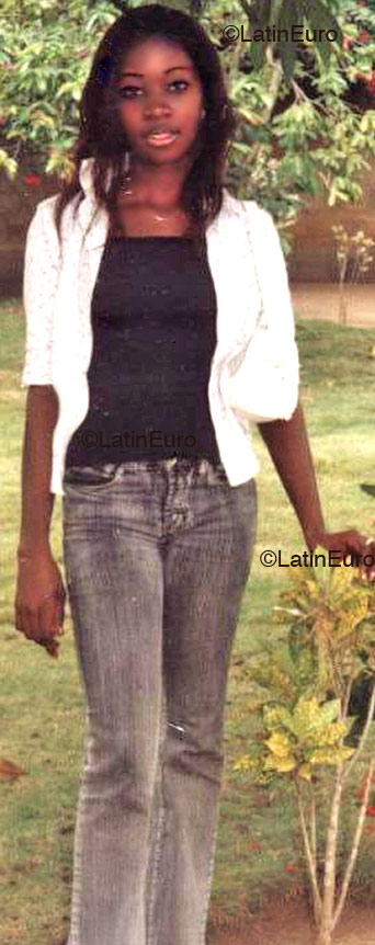 Date this lovely Any Country girl Willy from  A9558