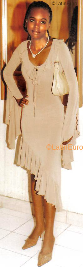 Date this tall Any Country girl Titia from  A9566