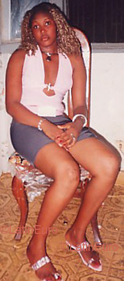 Date this hard body Guinea girl Sona from  A9671