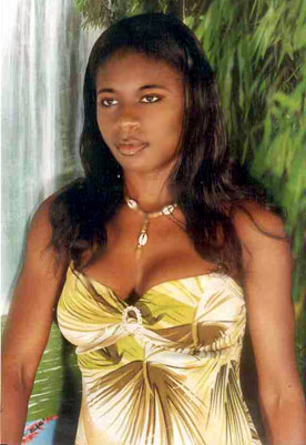 Date this young Cameroon girl Pacience from Yaounde A9831