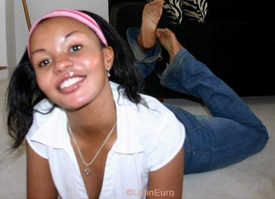 Date this sultry Any Country girl Luiza from  A9832