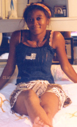 Date this happy Any Country girl Charlotte from  A9860