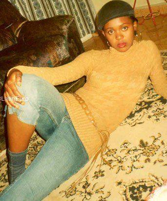 Date this attractive Any Country girl Justine from  A9872