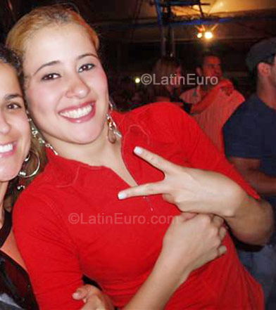 Date this stunning Brazil girl Priscilla from Brasilia B-163