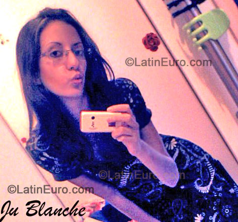 Date this passionate Brazil girl Juliana from Sao Paulo BR4205