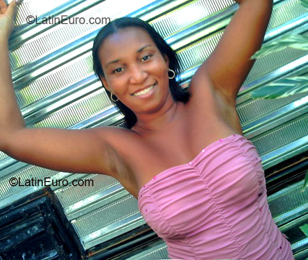 Date this tall Brazil girl Ivone from  B-279