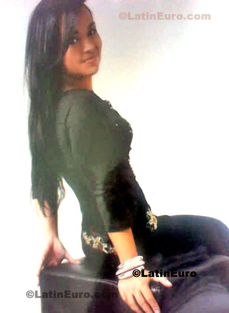 Date this cute Brazil girl Elaine from Rio de Janeiro BR3566