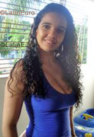 Date this passionate Brazil girl Juliana from Olinda B-70