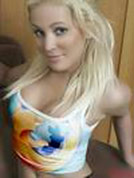 Date this lovely Brazil girl Ana Carolina from Goiania B-75