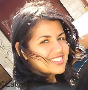 Date this young Brazil girl Josy from Sao Paulo B1005