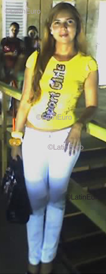 Date this tall Brazil girl Ivonete from Macapa B1053