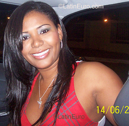 Date this beautiful Brazil girl Fernanda from Lauro de Freitas B1061
