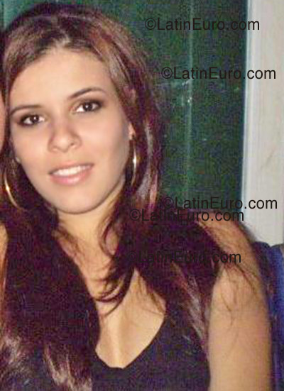 Date this athletic Brazil girl Juliana from Goiatuba B1089