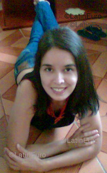 Date this good-looking Brazil girl Susana from  B1194