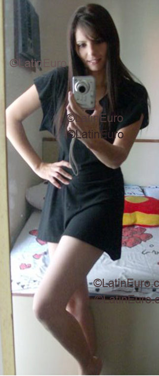 Date this hot Brazil girl Natalia- from Sao Paulo B1424