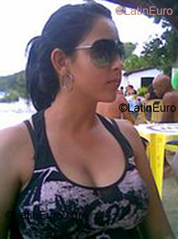 Date this hot Brazil girl Eva from Boa Vista B1479