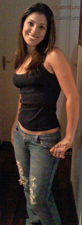 Date this young Brazil girl Monalisa from Sorocaba B1504