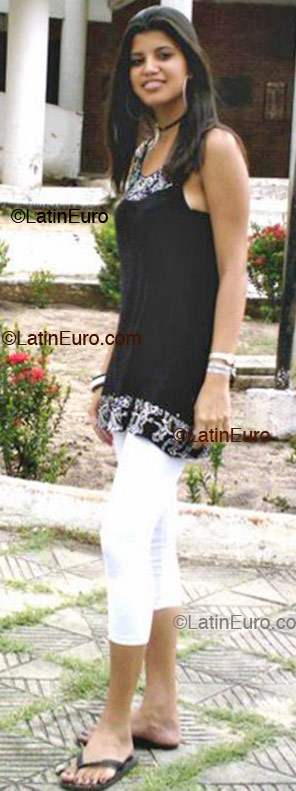 Date this good-looking Brazil girl Regilene from Fortaleza B1575