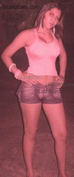 Date this happy Brazil girl Eidiane from Palmas B1608