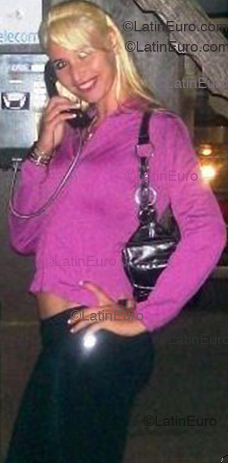 Date this gorgeous Brazil girl Graciela from Canoas B1685