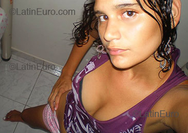 Date this hard body Brazil girl Paola from Juazeiro B1697