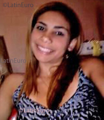 Date this foxy Brazil girl Celine from Fortaleza B1803