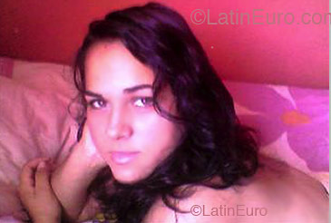 Date this georgeous Brazil girl Taina from Feira de Santana B1914