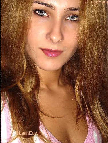 Date this young Brazil girl Liliane from  B1940