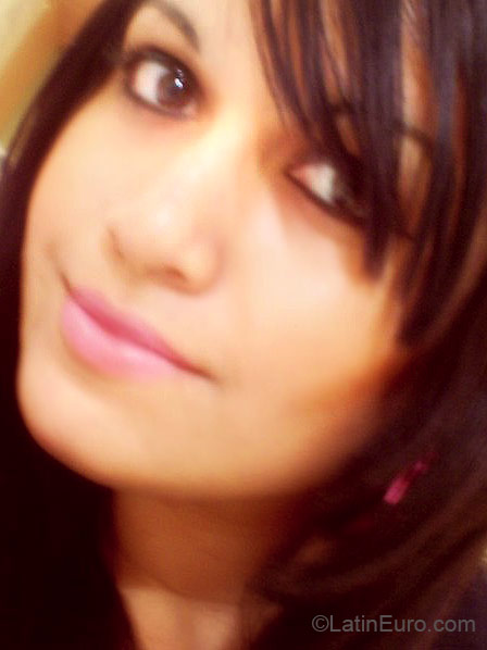 Date this sultry Brazil girl Nina from  B1943