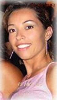 Date this nice looking Brazil girl Valeria from  B1968