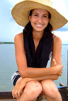 Date this delightful Brazil girl Maria from  B1986