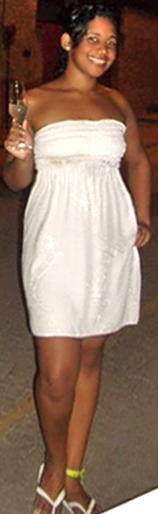 Date this lovely Brazil girl Ananda from Rio De Janeiro B2011