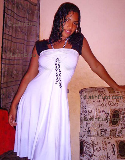 Date this hard body Brazil girl Bianca from Sao Joao De Meriti B2014
