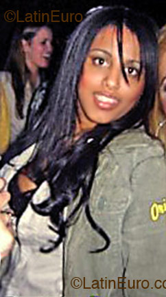 Date this tall Brazil girl Dyana from  B2052