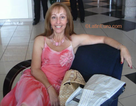 Date this gorgeous Brazil girl Vera from Sao Paulo B2124