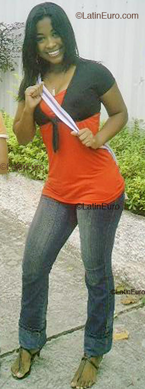 Date this georgeous Brazil girl Agnes from Rio de Janeiro B2173