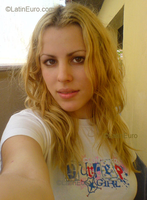 Date this foxy Brazil girl Helena from Sao Paulo B2263
