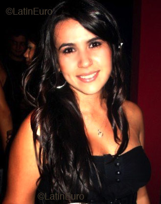 Date this georgeous Brazil girl Allessandra from Goiania B2336