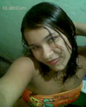 Date this hot Brazil girl Keuly from  B2343