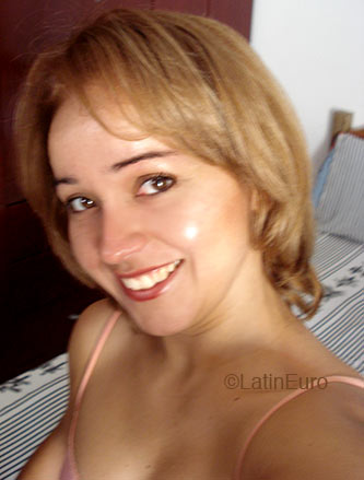 Date this delightful Brazil girl Katiuscia- from Campo Grande B2419