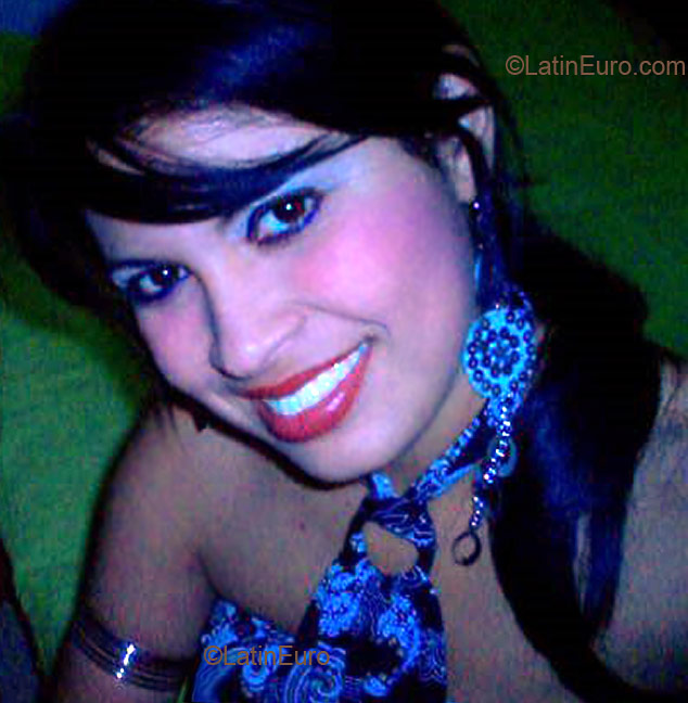 Date this delightful Brazil girl Vivi from IMPERATRIZ B2592