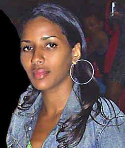Date this hot Brazil girl Lana from SALVADOR B2608
