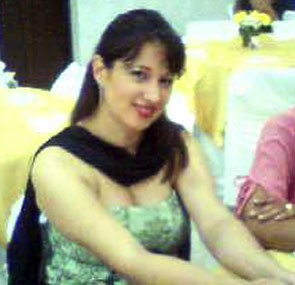 Date this attractive Brazil girl Ana from RESENDE B2609