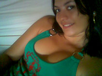 Date this foxy Brazil girl Tercia from NAZARE B2777